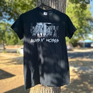 Vintage Gildan Heavy Cotton Black T-Shirt “ Guns N’ Hoses “